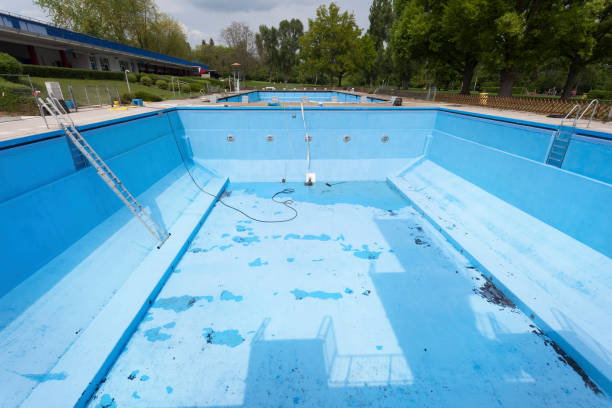 Best Commercial water damage restoration  in Harwich Port, MA